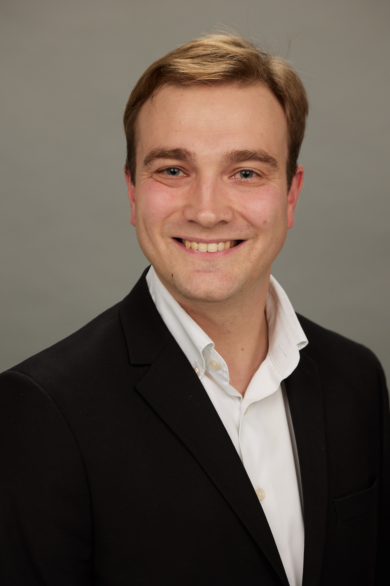 Dr Jack Arnold headshot